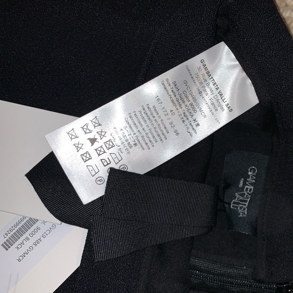 Giambattista Valli Fluted crepe midi skirt - Picture 6 of 8